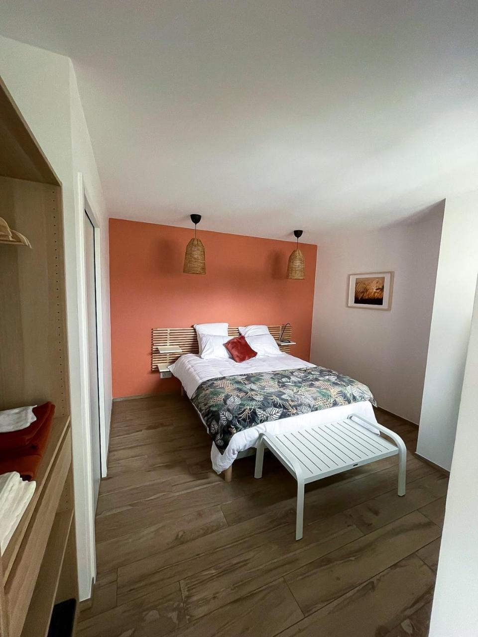 Appartements Guesthouse1 Et Guesthouse2 Sword Beach Colleville-Montgomery المظهر الخارجي الصورة
